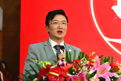 正信集团董事长_长信集团董事长日照(2)