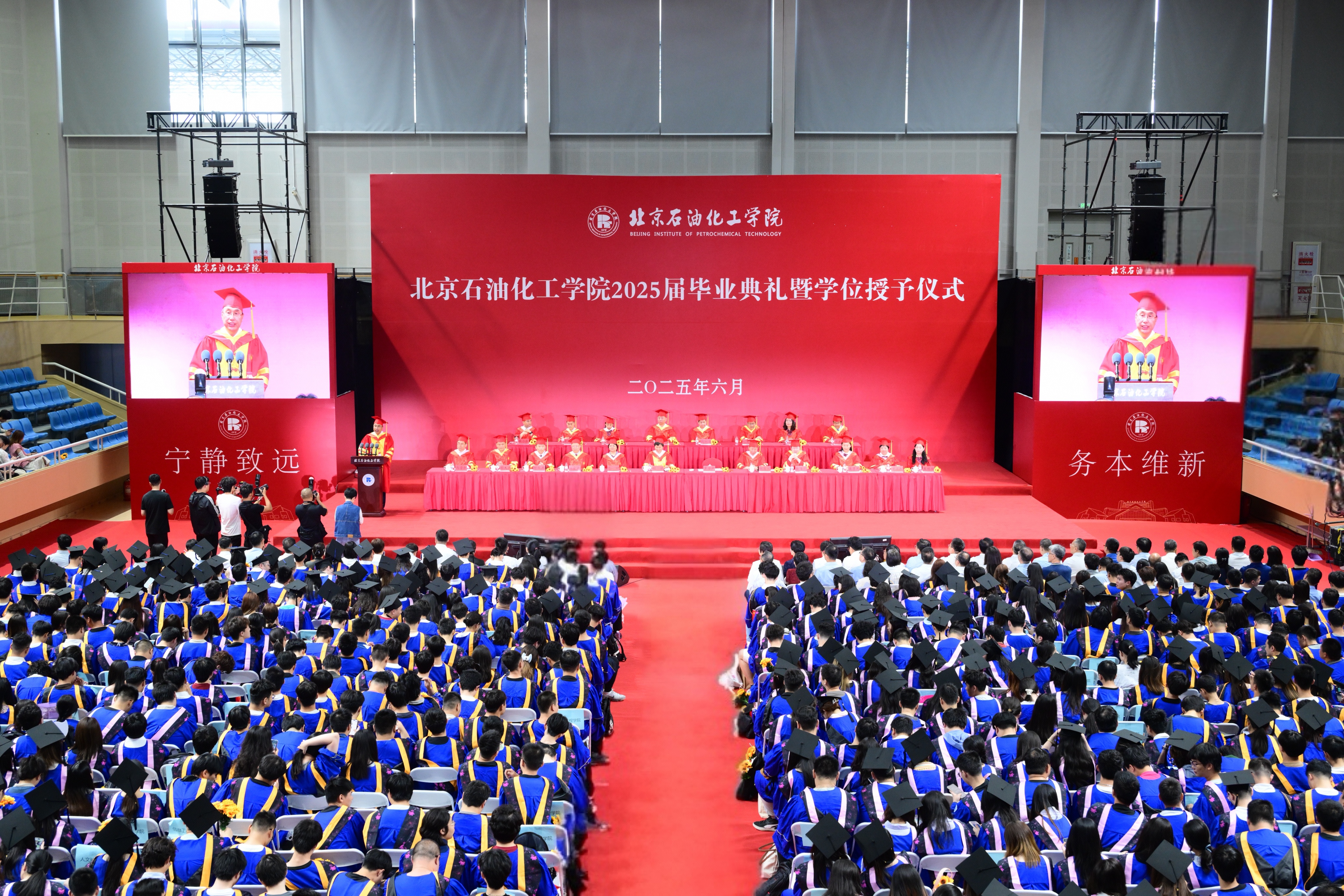 d2e2a35ceba657f8bd3d9db07059336.jpg