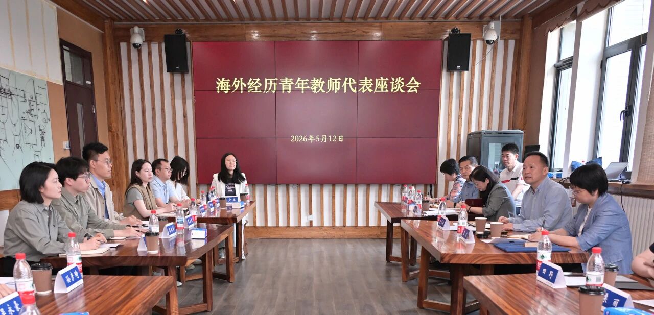 cef49904fa3f4e2483f8309f0b413fb1.jpg