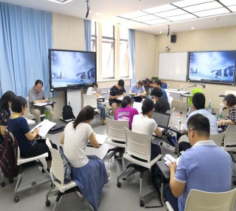 D:\u674e鹏AD--以学生为中心教学范式改革培训班?9.05.10第三期开班-2.jpg