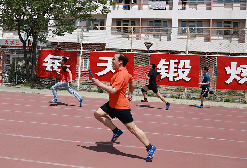 http://www.bipt.edu.cn/publish/news/images/content/2015-04/20150424200159397425.jpg