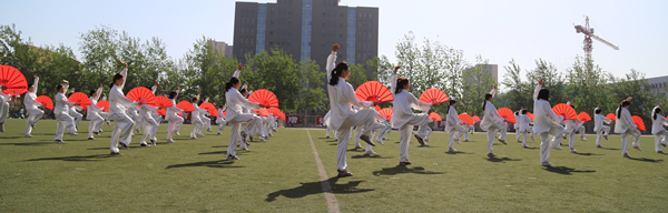 http://www.bipt.edu.cn/publish/news/images/content/2015-04/20150424114503017180.jpg