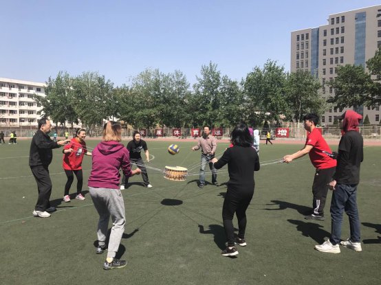 H:\新加卷\J盘文件\2011-10-8\yangyf\图片\2017\运动会\微信图片_20170420105317.jpg