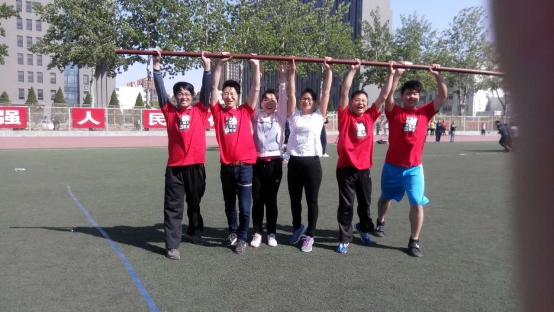 H:\新加卷\J盘文件\2011-10-8\yangyf\图片\2017\运动会\微信图片_20170420111926.jpg